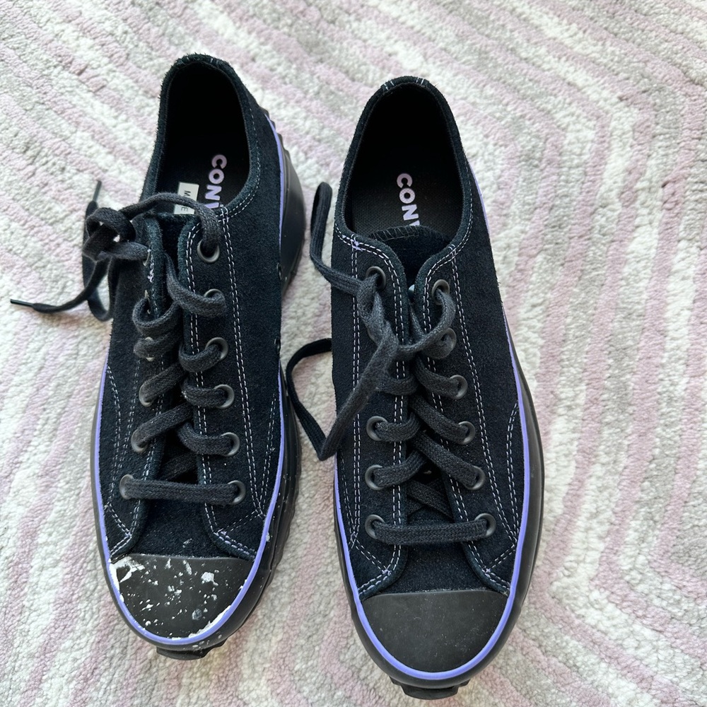 Converse Men’s Black Platform Sneakers size 8. Never worn